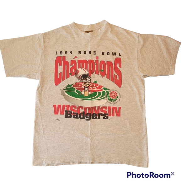 nutmeg Other - Vintage Nutmeg 1994 Rose Bowl Wisconsin Badgers Large Shirt
